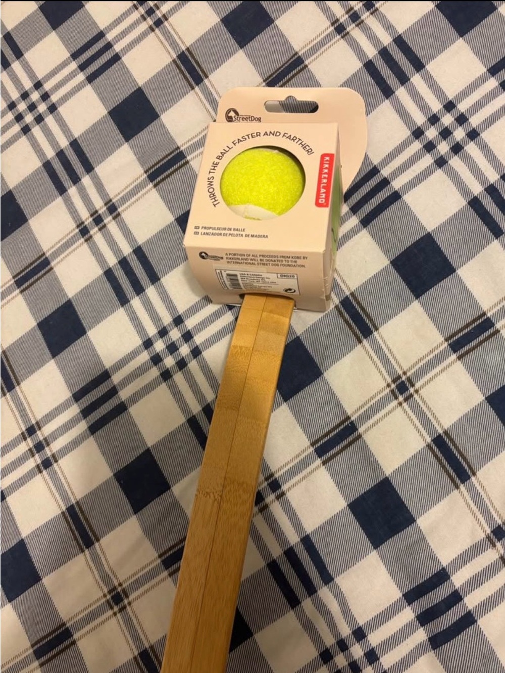 Kobe wooden ball launcher for dogs